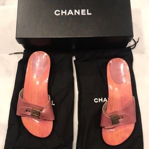 CHANEL CC pink slip-on wooden sandals